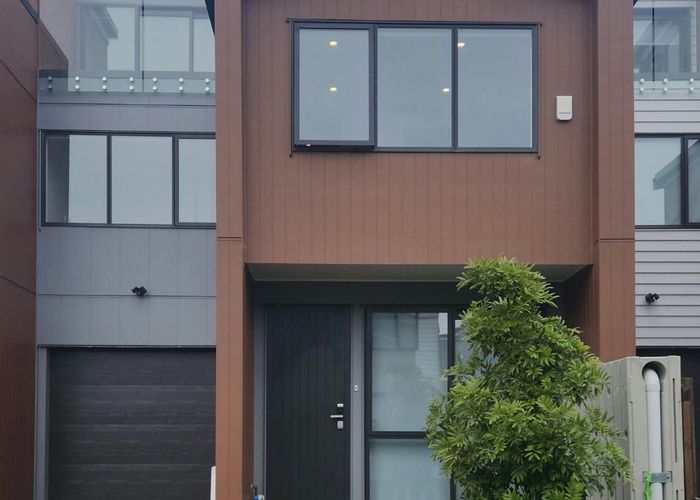  at 4 Harakoa Lane, Mount Roskill, Auckland City, Auckland