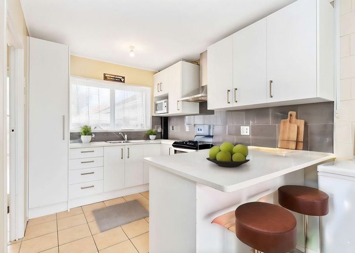  at 2/146 Puhinui Road, Papatoetoe, Auckland