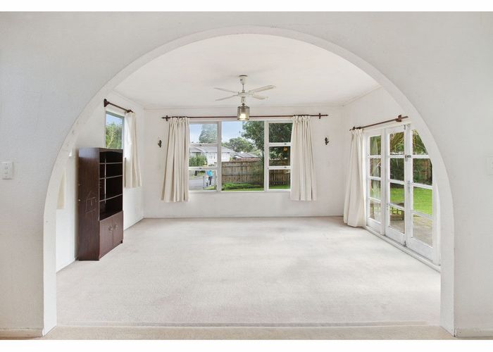  at 3 Ngatoa Place, Glenfield, Auckland