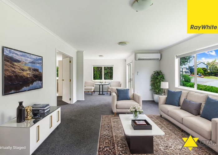  at 18 Stolford Crescent, New Lynn, Waitakere City, Auckland