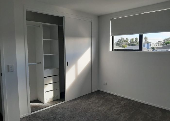  at 9/21 Karamu Street, Te Atatu Peninsula, Auckland