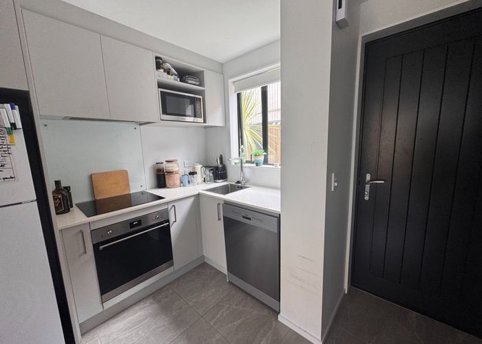  at 8/266 Armagh St, City Centre, Christchurch City, Canterbury