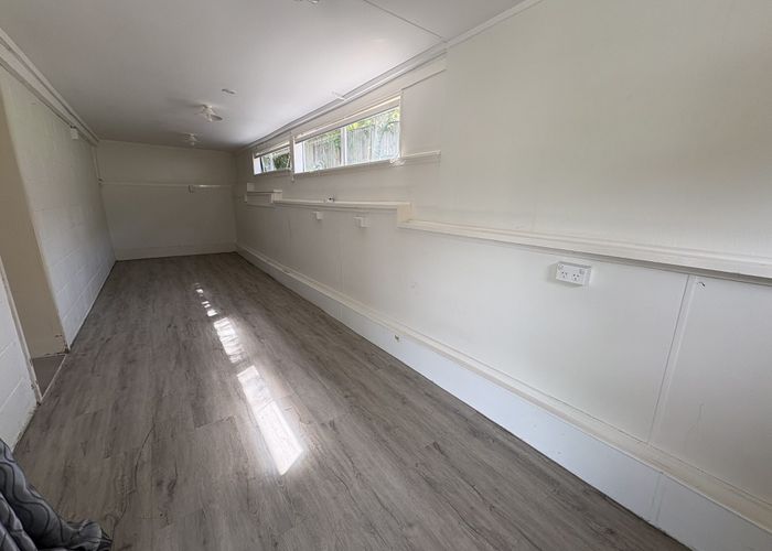  at 26B Wycherley Drive, Bucklands Beach, Manukau City, Auckland