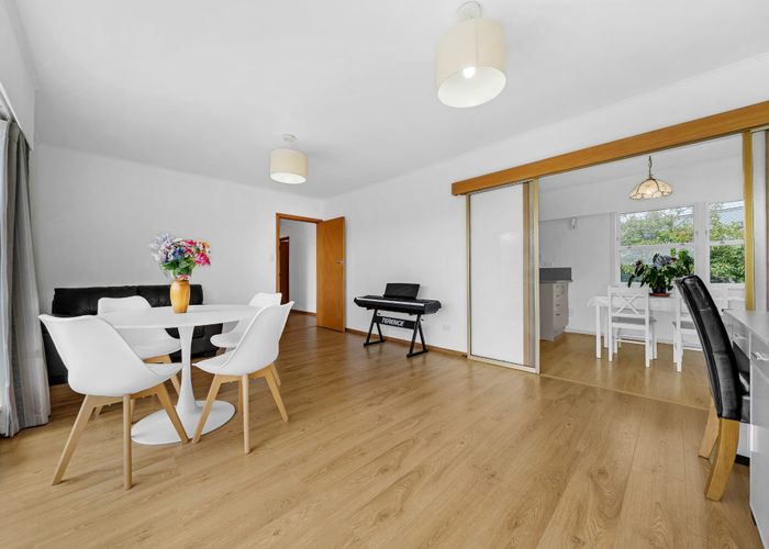  at 18 Raeben Avenue, Hillcrest, North Shore City, Auckland