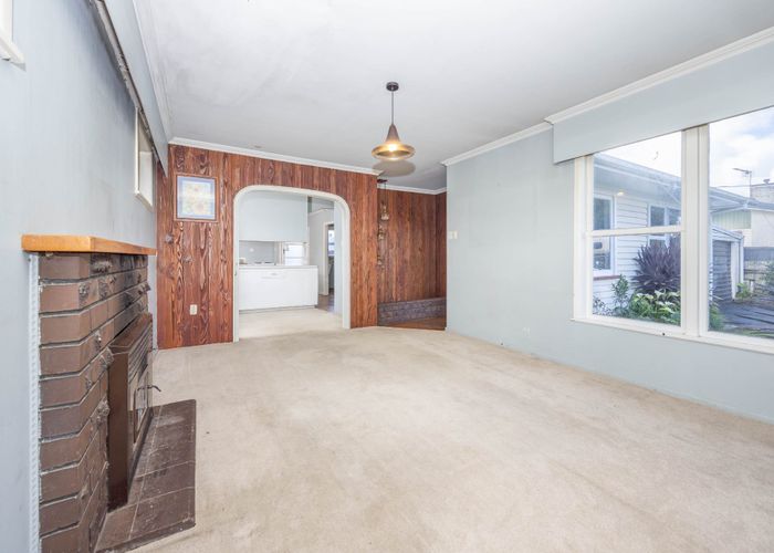  at 16 Thornton Place, Melville, Hamilton, Waikato