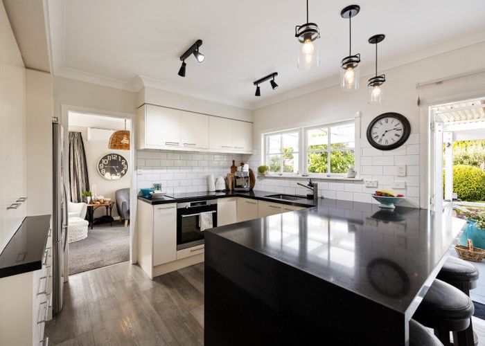  at 992 River Road, Queenwood, Hamilton, Waikato