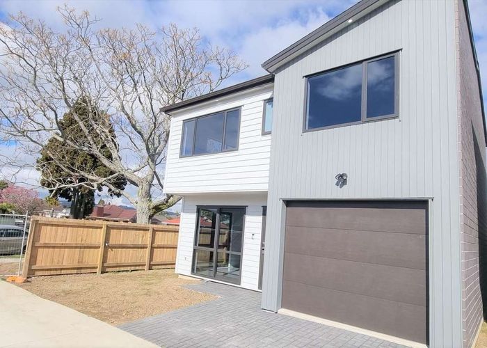  at 425A Great South Road, Opaheke, Papakura, Auckland