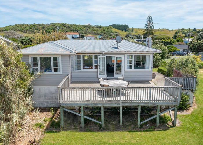  at 51 Blue Pacific Parade, Riversdale Beach