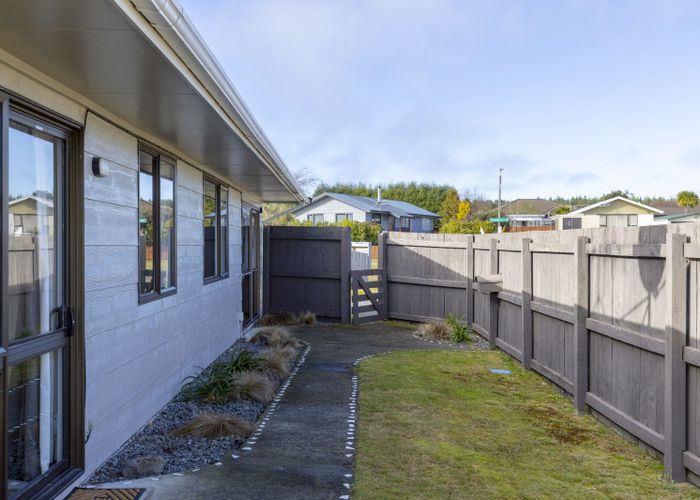  at 2/23 Newberry Place, Richmond Heights, Taupo, Waikato
