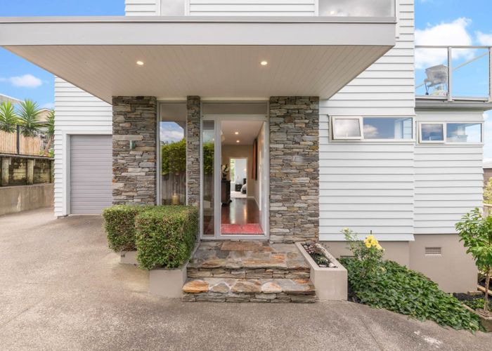  at 34B Masterton Road, Rothesay Bay, Auckland
