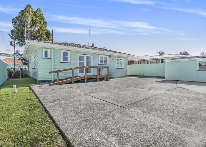  at 20 Portal Crescent, Beerescourt, Hamilton, Waikato