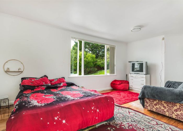  at 1/31 Rangeview Road, Sunnyvale, Auckland