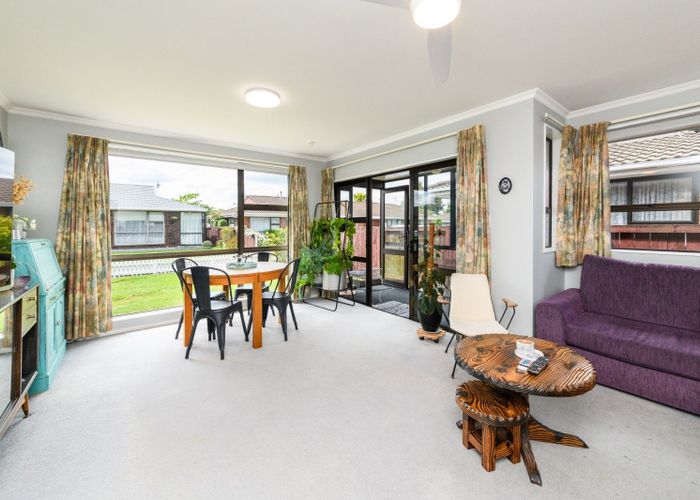  at 3/370 Tremaine Avenue, Takaro, Palmerston North
