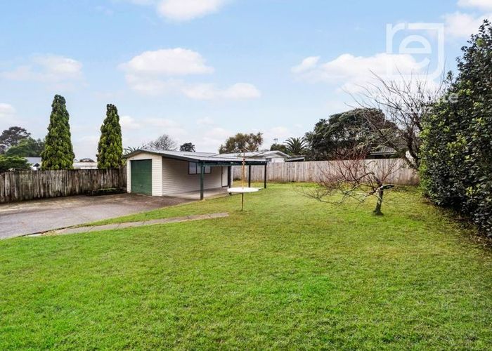  at 1 Murillo Place, Henderson, Waitakere City, Auckland