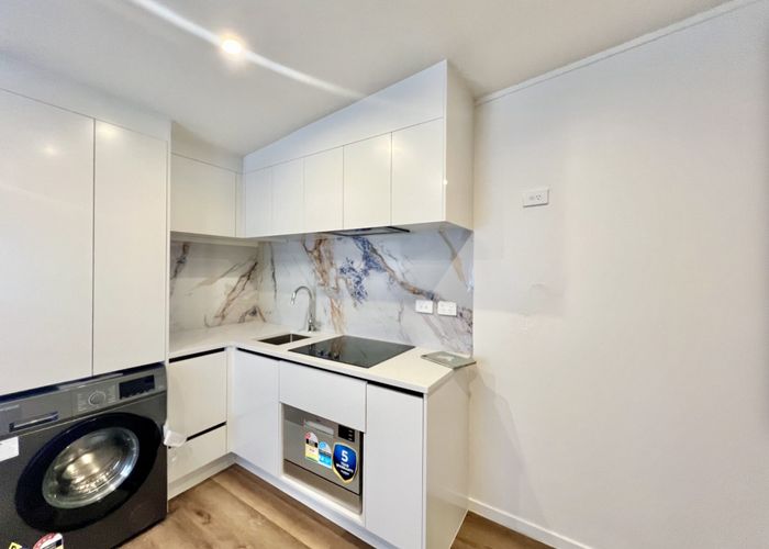  at 93 Ferndale Road, Mount Wellington, Auckland City, Auckland