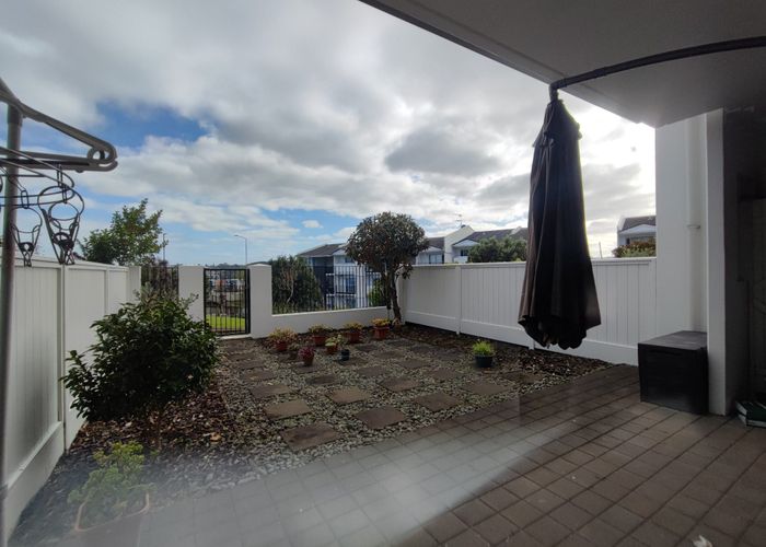  at C3/60 Masons Road, Oteha, North Shore City, Auckland