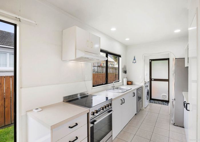  at 3/15 Jellicoe Road, Manurewa, Manukau City, Auckland