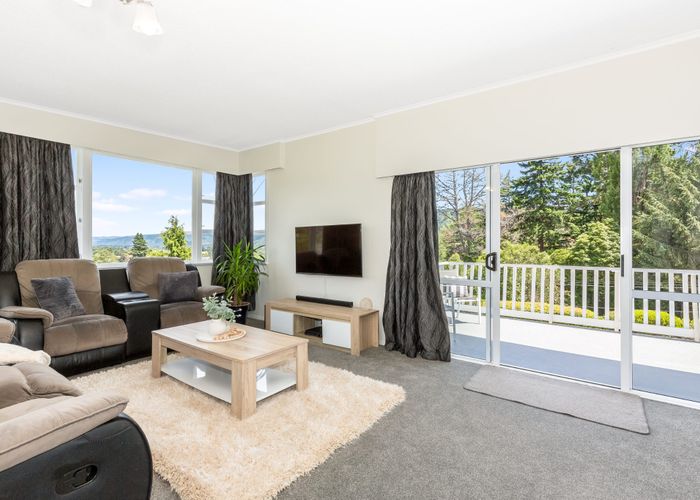  at 30 Norana Road, Maoribank, Upper Hutt