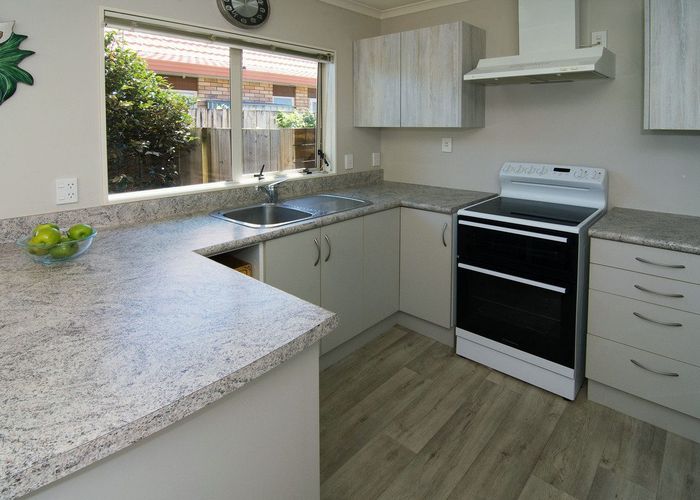 at 59/2 William Donald Drive, Solway, Masterton