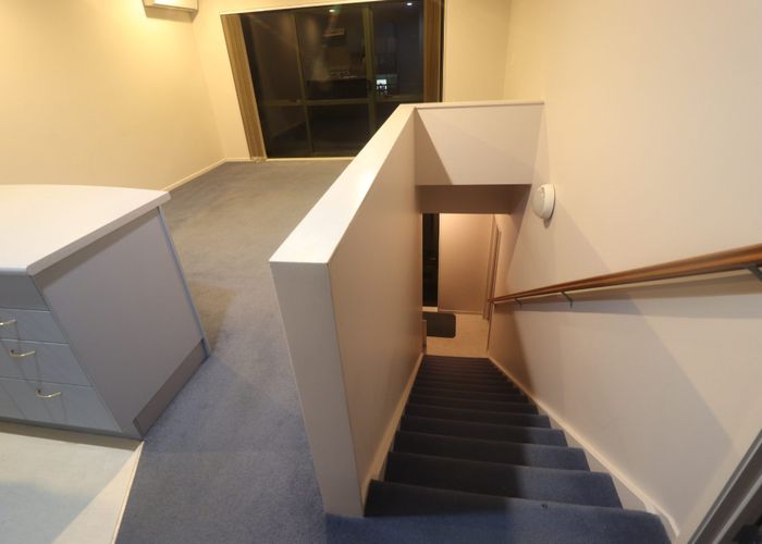  at 2/14 Airborne Road, Albany, North Shore City, Auckland