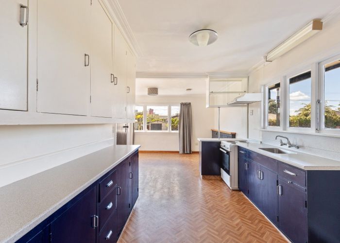  at 110 Seaview Road, Westown, New Plymouth