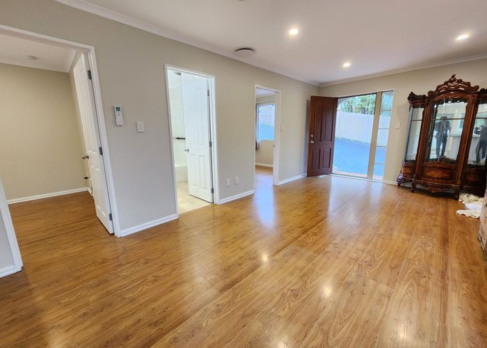  at 2 Summerfield Lane, Albany, Auckland