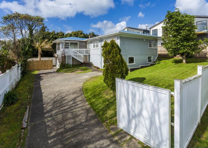  at 3 Tilden Avenue, Hillcrest, North Shore City, Auckland