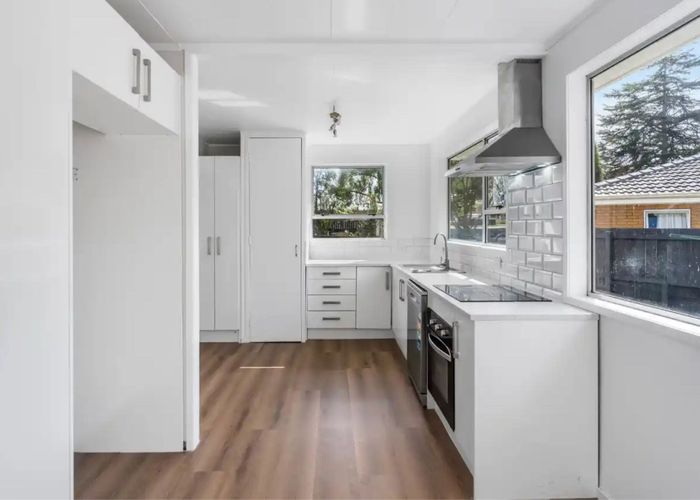  at 14 Chantal Place, Red Hill, Papakura