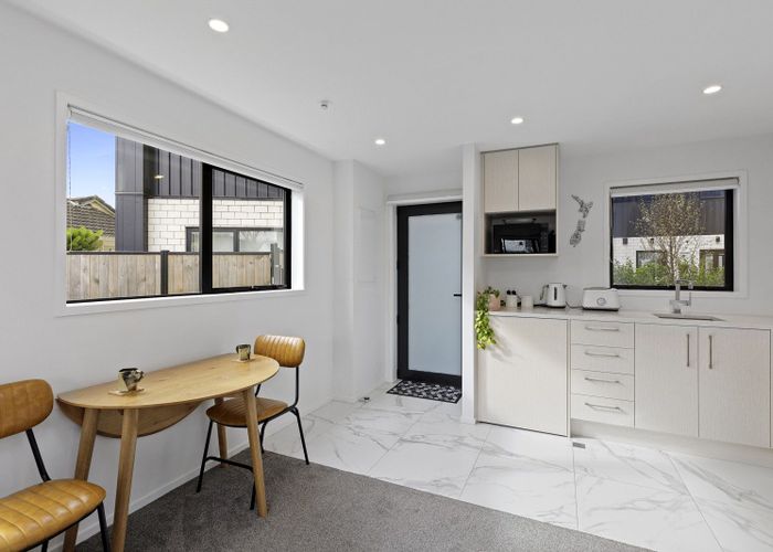  at 5/10 Avery Grove, Boulcott, Lower Hutt
