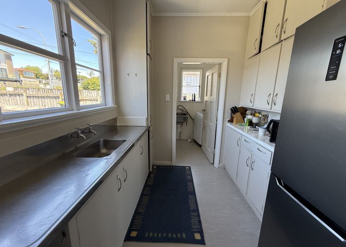  at 1/192 Rathgar Road, Henderson, Waitakere City, Auckland