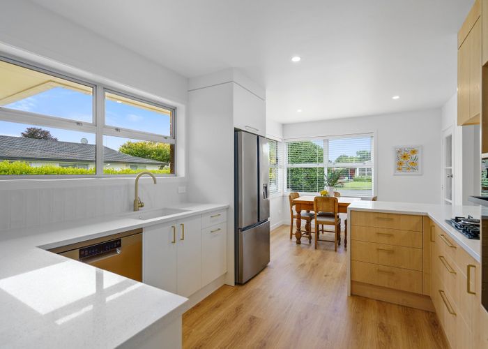  at 8 Woodstock Crescent, Cambridge, Waipa, Waikato