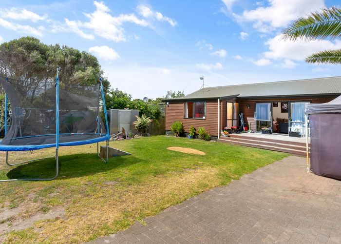  at 430 Pukehina Parade, Te Puke