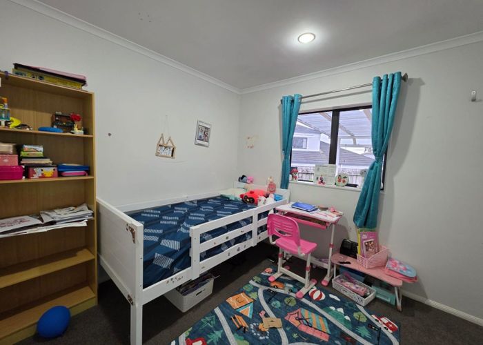  at 4B Westglen Place, Ranui, Waitakere City, Auckland