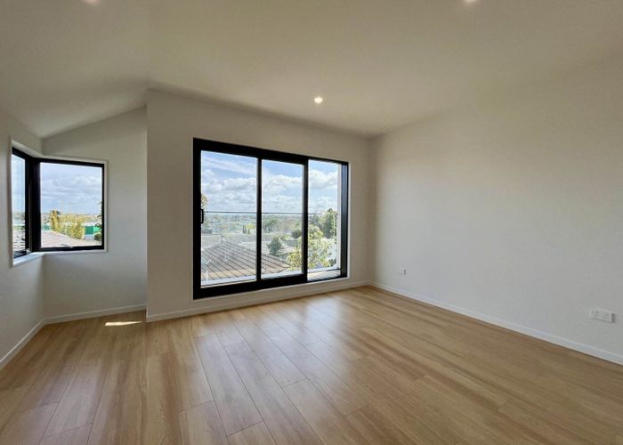  at 523 Pakuranga Road, Howick, Auckland