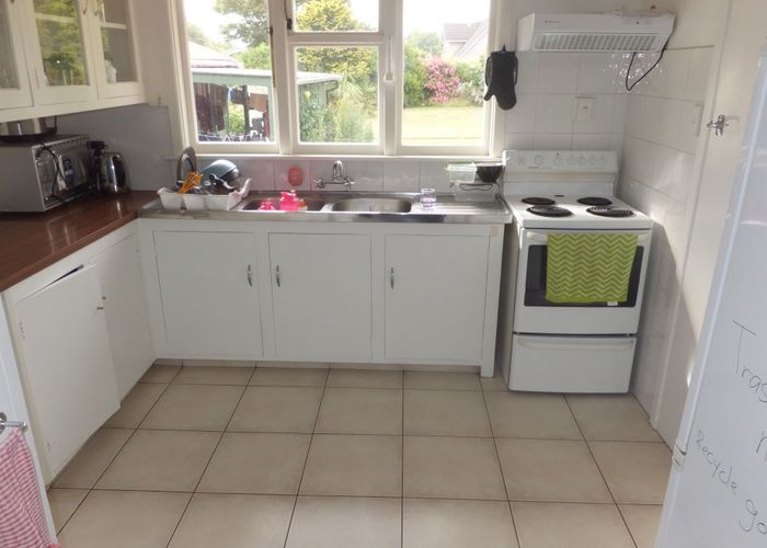  at 5 Gladson Av, Sockburn, Christchurch City, Canterbury