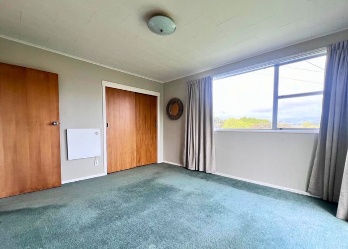  at 102 Paekakariki Hill Road, Pauatahanui