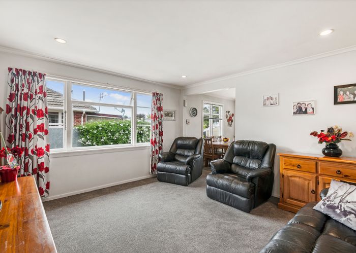  at 10 Farquhars Road, Redwood, Christchurch