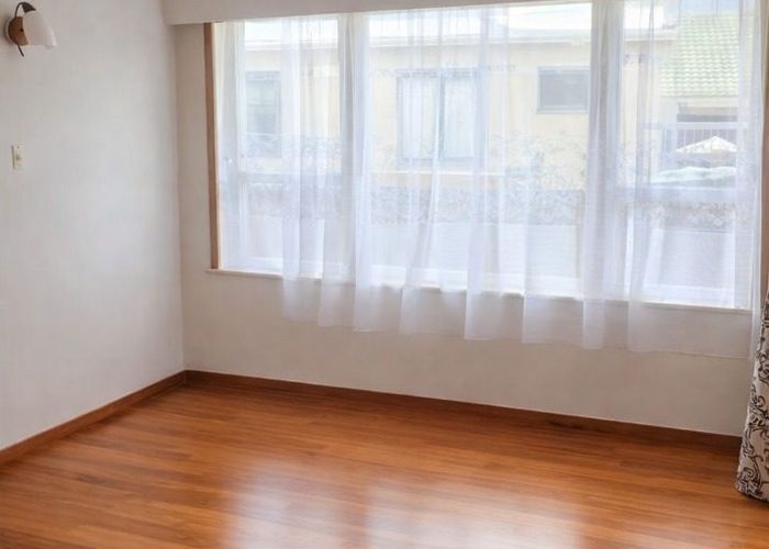  at 1/32 Brentford Place, Manurewa, Manukau City, Auckland