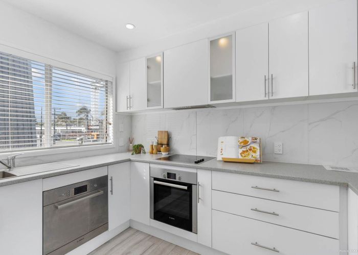  at 7/41 Anzac Road, Browns Bay, North Shore City, Auckland