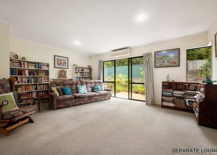  at 2/17 Manuwai Road, Torbay, North Shore City, Auckland