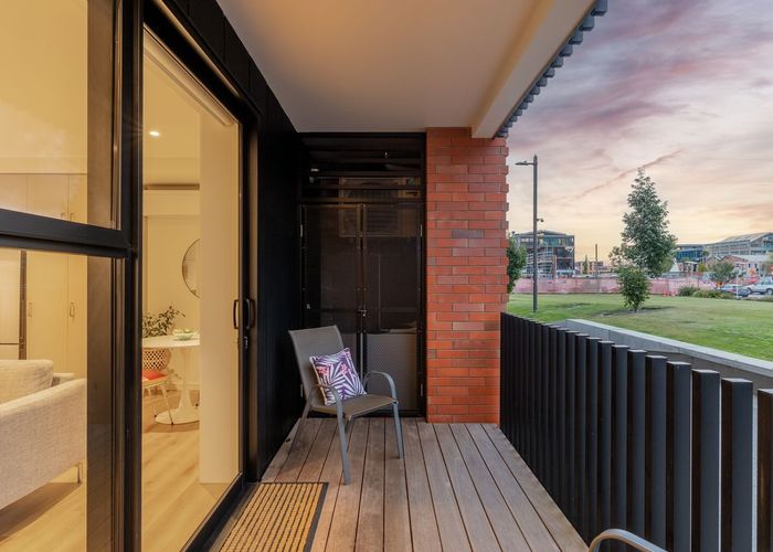  at 3/212 Cashel Street, Christchurch Central, Christchurch