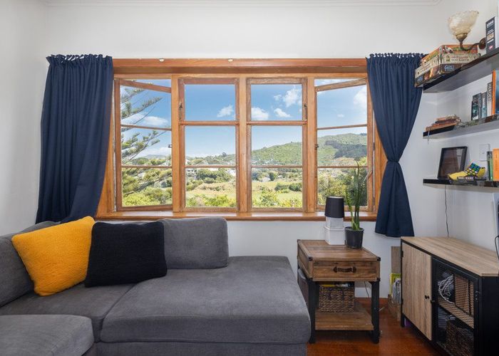  at 23 Sydenham Street, Northland, Wellington