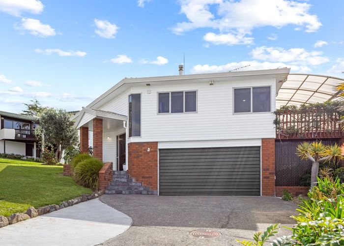  at 19 Charlotte Street, Stanmore Bay, Rodney, Auckland