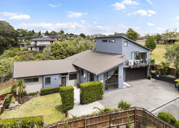  at 28 Durbin Court, Greenhithe, Auckland