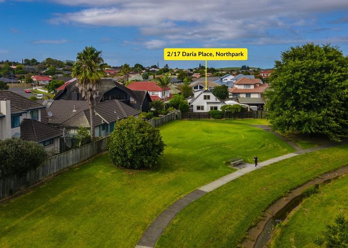  at 2/17 Daria Place, Northpark, Auckland