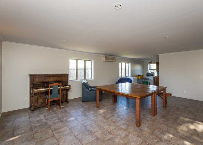  at 19 Owens Terrace, Upper Riccarton, Christchurch