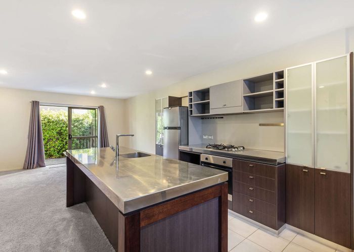  at 43/21 Hunters Park Drive, Three Kings, Auckland