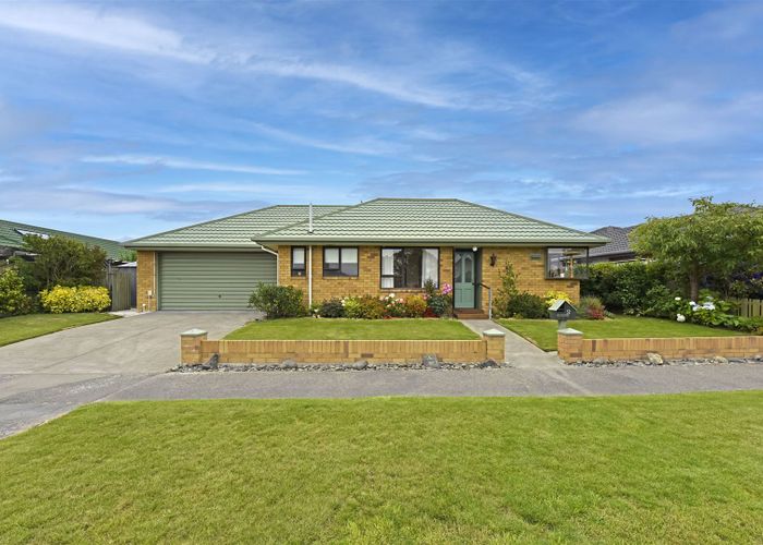  at 52 Kintyre Drive, Broomfield, Christchurch