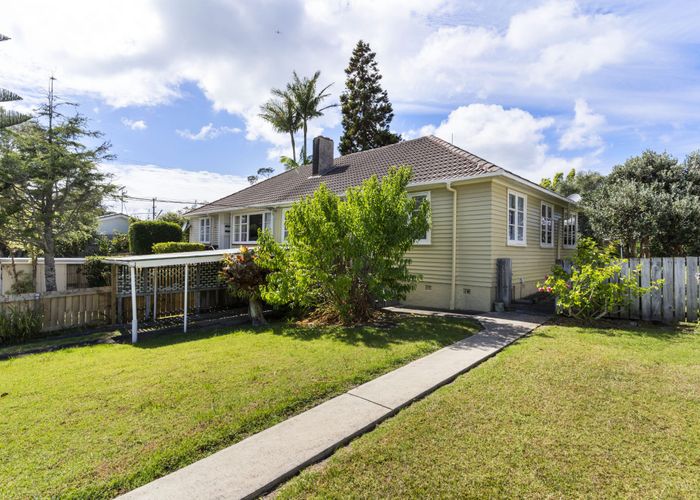  at 37 Egremont Street, Bayswater, North Shore City, Auckland