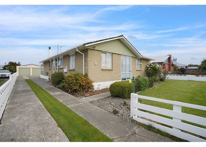  at 53 Glenalmond Crescent, Rockdale, Invercargill